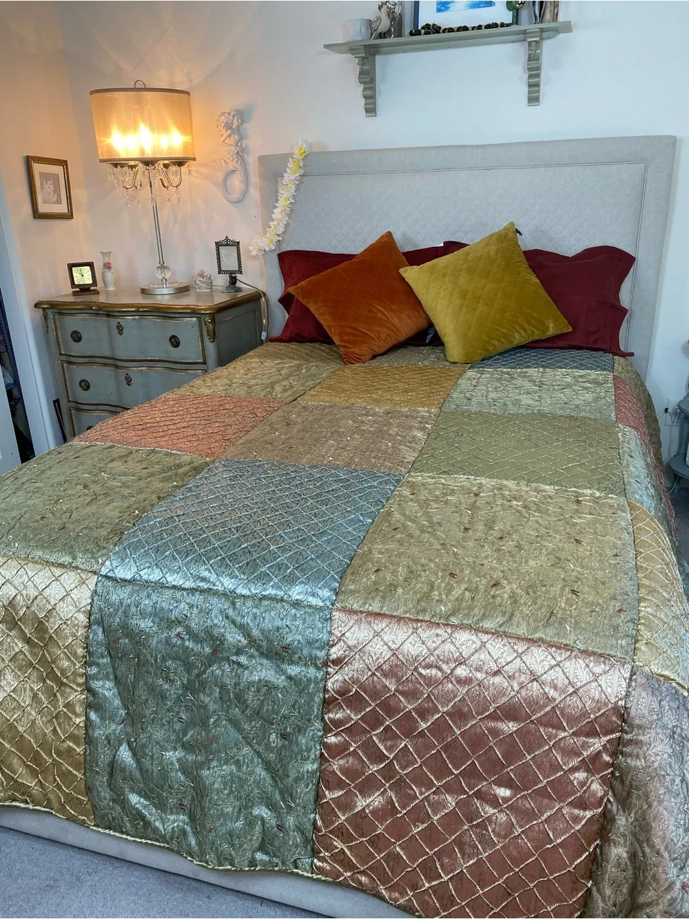 jcpenney elegant Patchwork Comforter in Green, red , blue gray, taupe